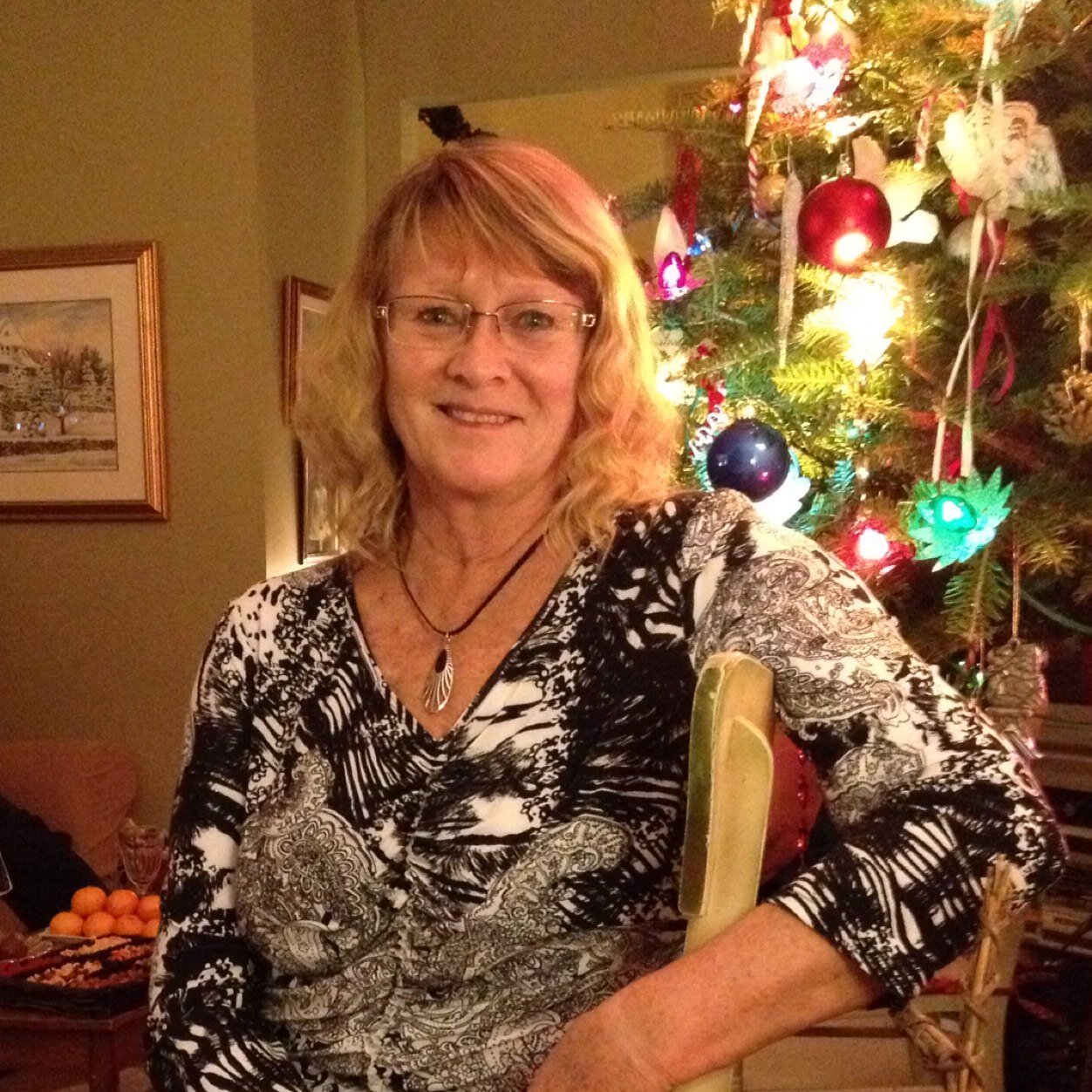 AnneDunbarWhite's profile picture. Mother of 2 girls, 2 boys - all grown. Grandmother of two sets of twin girls. I love reading, karaoke, cribbage, crosswords, pub quiz.