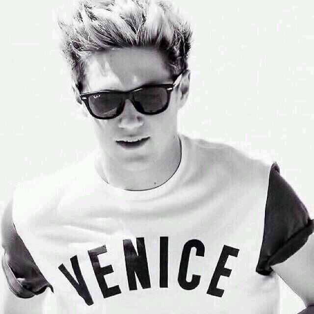 MrsNeleMalik_98's profile picture. DIRECTIONER FOREVER AND EVER 12.05.13 Hamburg ; 02.07.14 Düsseldorf ♥