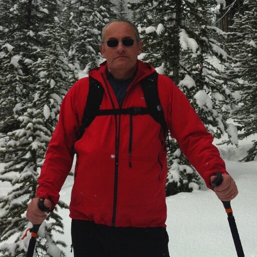 Cross-country skiing, snowshoeing and panoramic photography nutter!