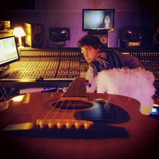 Recording Studio near Paris (at) Le Pré Saint-Gervais
Music & Cinema audio facilities https://t.co/S4vD908TML