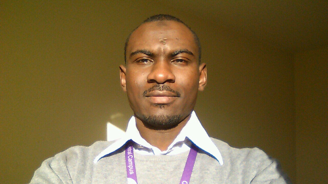 564887Ahmed's profile picture. Be smart. Read to know, write to remember