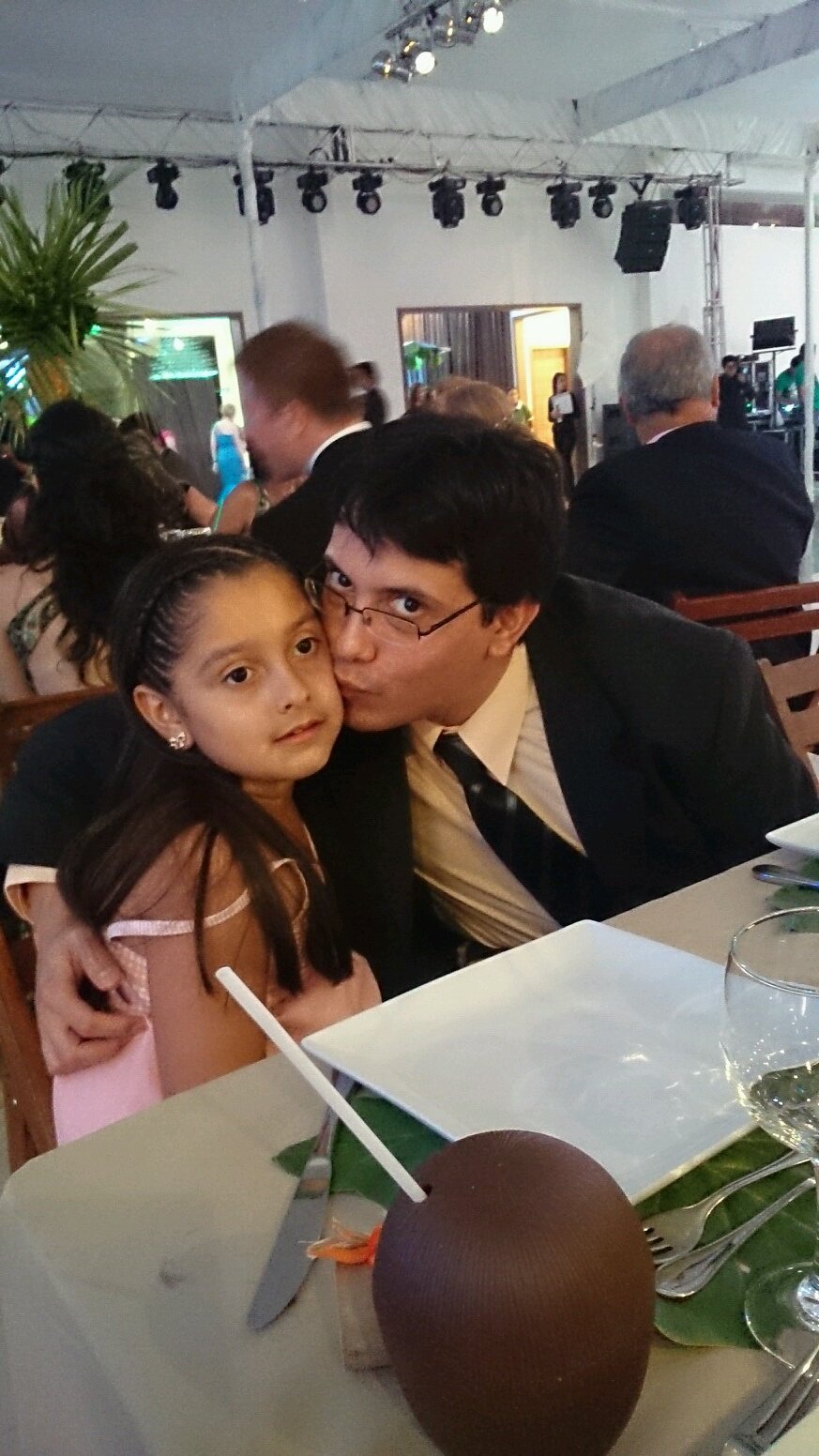 Analista de Sistemas , trabajando actualmente en 3M Paraguay.
Astronomo Aficionado, Historiador