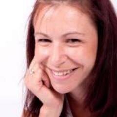 Mum of 2 helping people to save money on their bills to spend on more exciting things. I also help you to make extra money working hours to suit you.