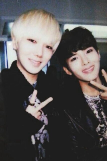 Roleplayer @ryeong9 | rp's bestfriend @sjumin86 @yaoi_yeye #KRYSquad | #yaoistyle #Sjsquad #WeAreSM #SJfamily #SMOFC #IGotYaoi