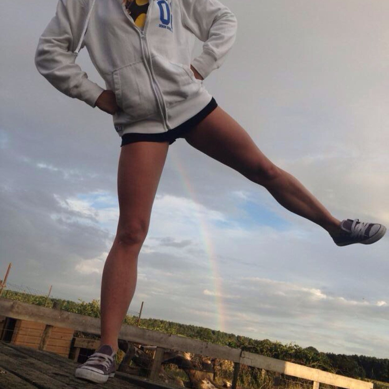 The Girl Who Pee's Rainbow #FitFam Part time super hero. AVI IS ME . NO DM's