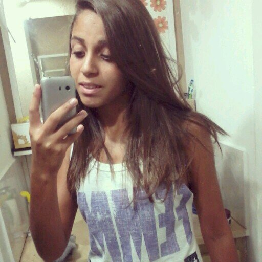 Take a breath, take it deep
Calm yourself, he says to me (8'
If you play, you play for keeps (8'