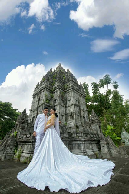 Married to Machmud Hadi P. (my hubby)