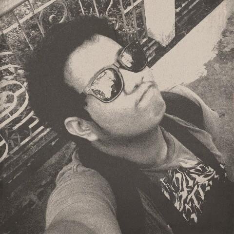 iamMrReyes's profile picture. simple but rock!|Huwarang estudyante?|Msipag?|