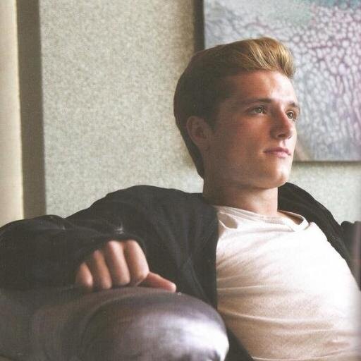 LisSkater's profile picture. No es cuestión de ser mejor es cuestion de mejorar.                                   Remember who is the real enemies. TVD como forma de vida