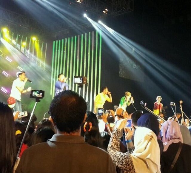 You always be a part of us,we're part of you indefinetely @Iqbaale! ❤