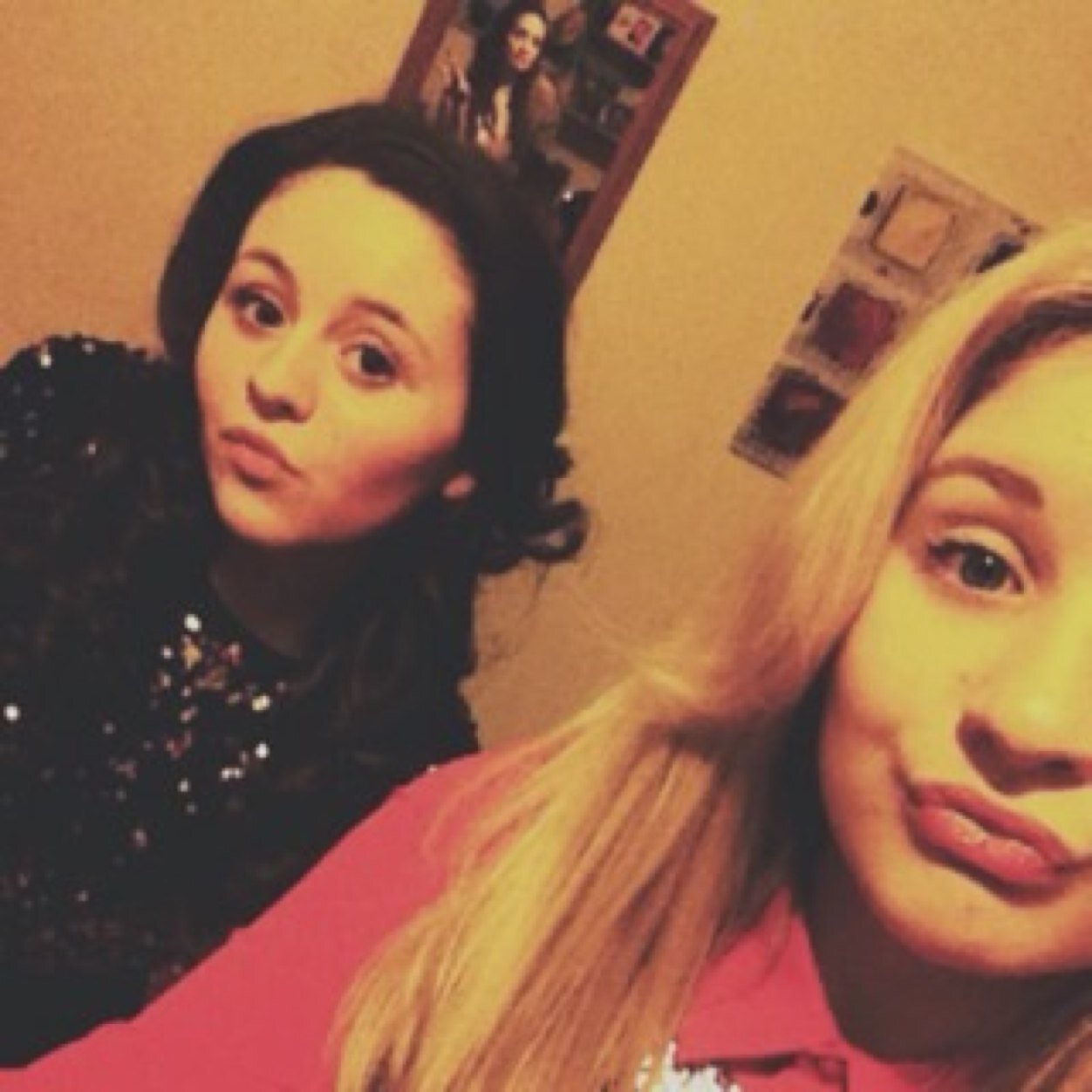 LiveLaughLove
FollowForFollow!