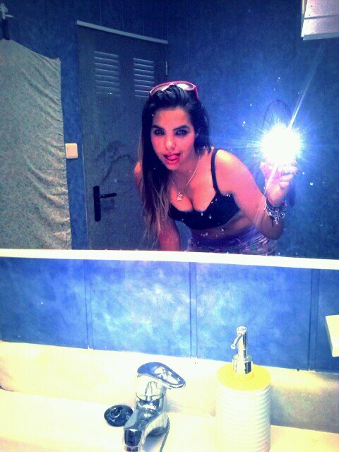 Laamoreenaah's profile picture. Sus besoos? Son mi medicina 13