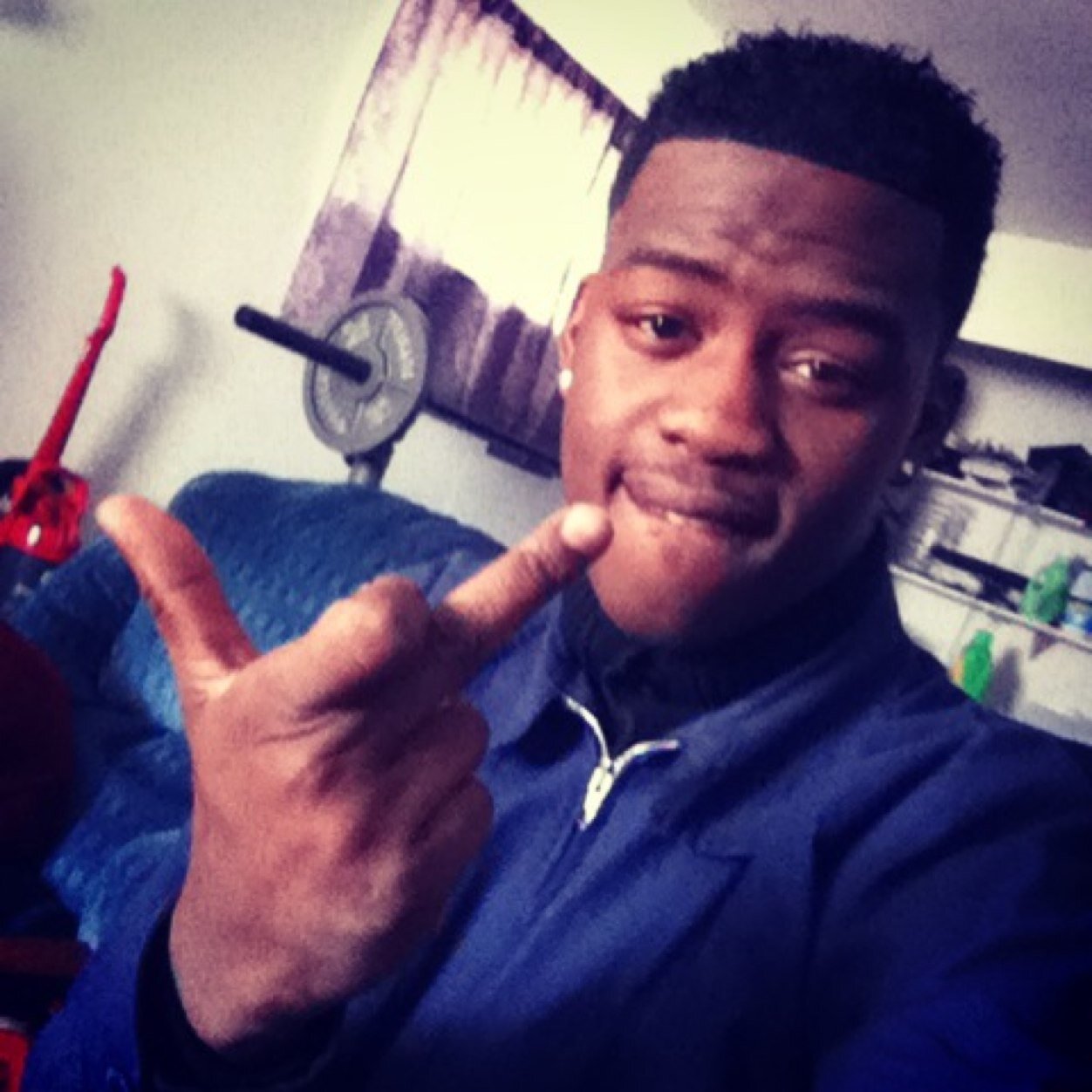 Living it up Y.O.L.O Follow me. I Follow back. New Page A1 everything . Ayden is my . Single.
