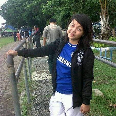 Memilih bertahan dengan sama-sama berjuang, dari pada memperjuangkan,,,
