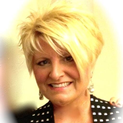 Executive Director of an Amazing TEAM based in Florida and stretches out to Colorado!  Helping people live their dream of owning their own business!