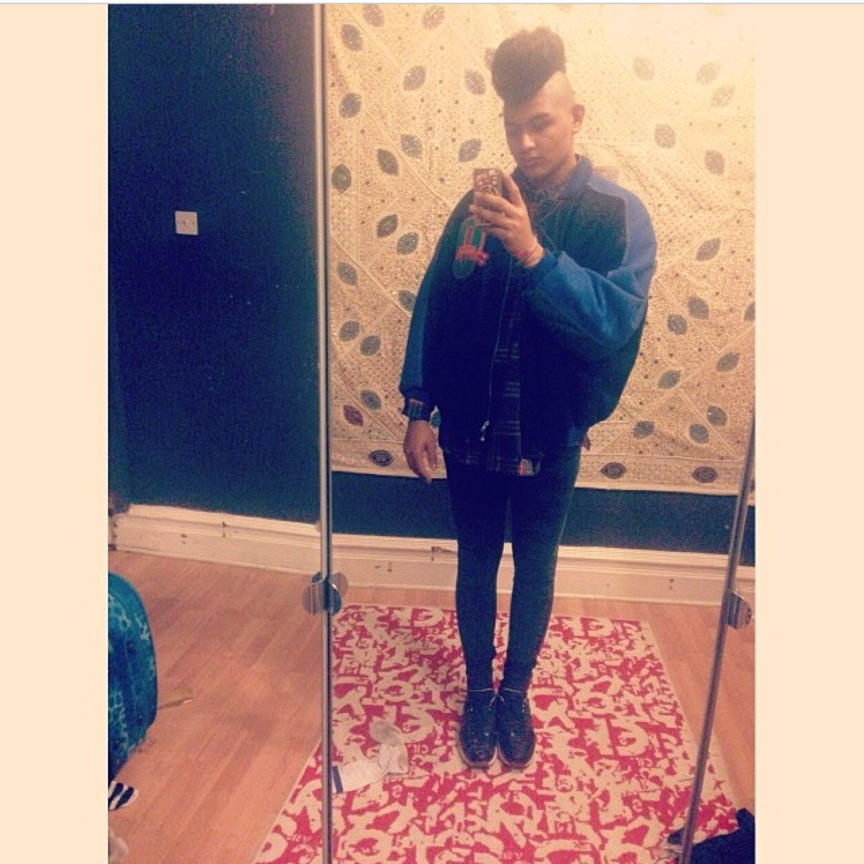 DhillanbFanPage's profile picture. This is the Fan Page of Dhillanb he is a legend and is the founder of Ratchet Clothing it is the best brand. my goal is to get dhlliab to follow this page :D !!