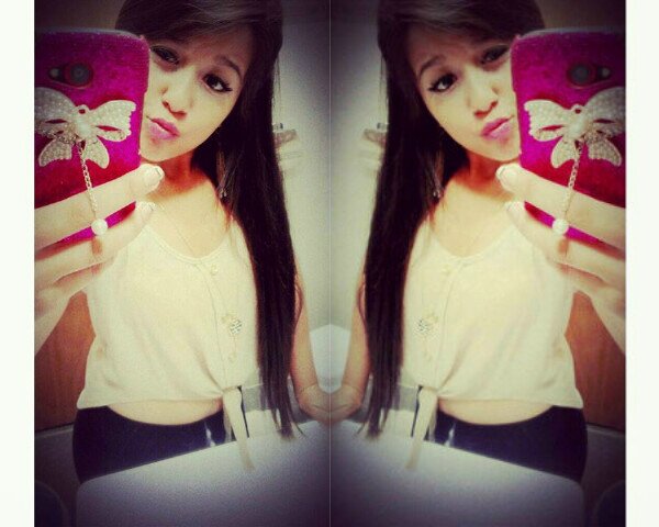 Modelo Profesional; Actriz en formación en el @AztecaCEFAT; Futura Abogada.        Mags♥.