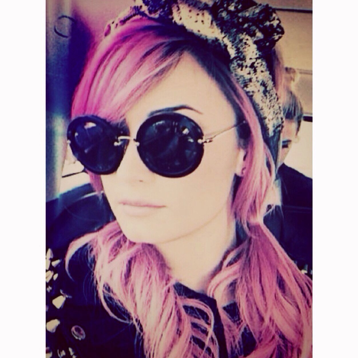 Free follow from @xNiallsQueen :)
