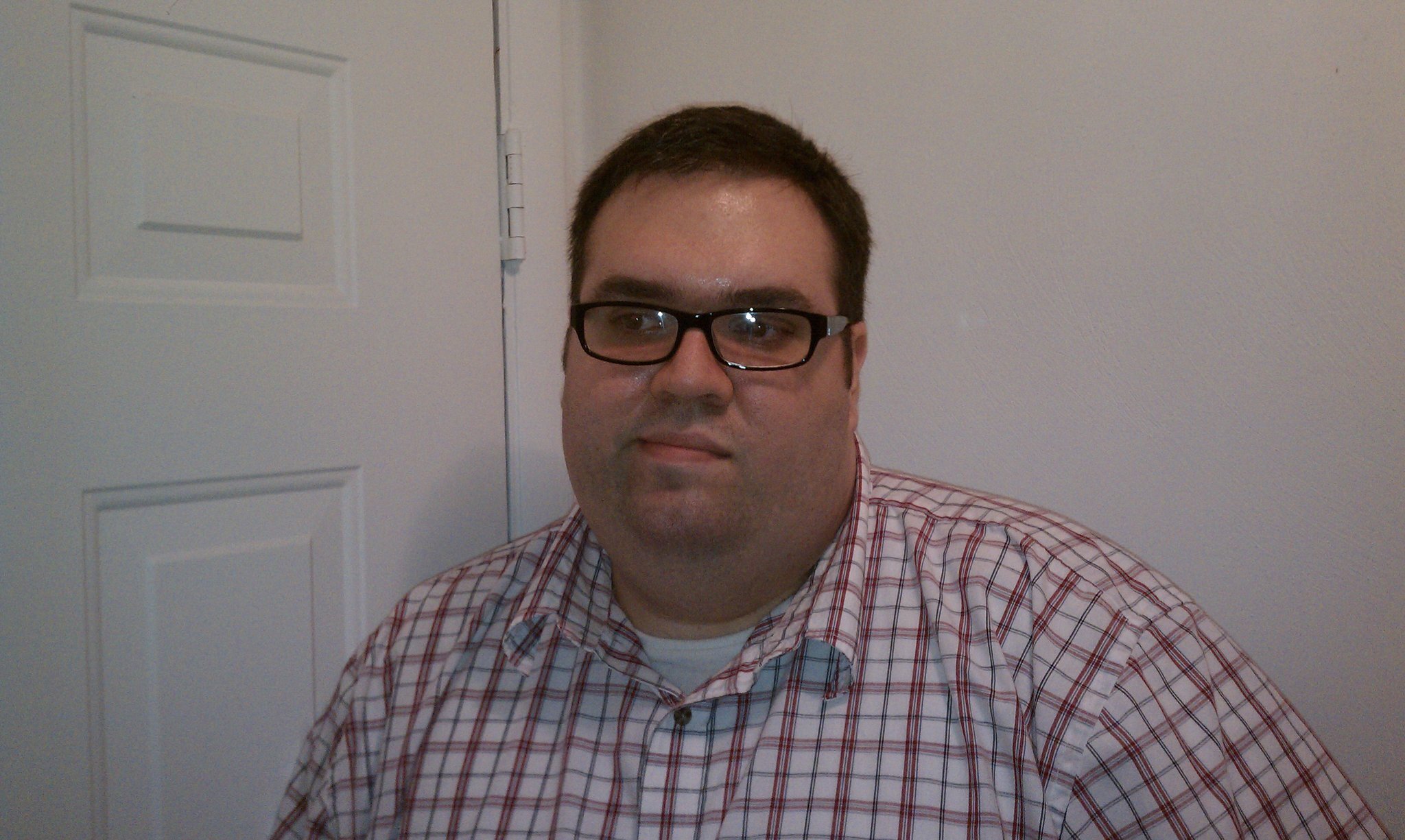 Writer for http://t.co/uFOKBD3QiA. News is my thing.. so is food.