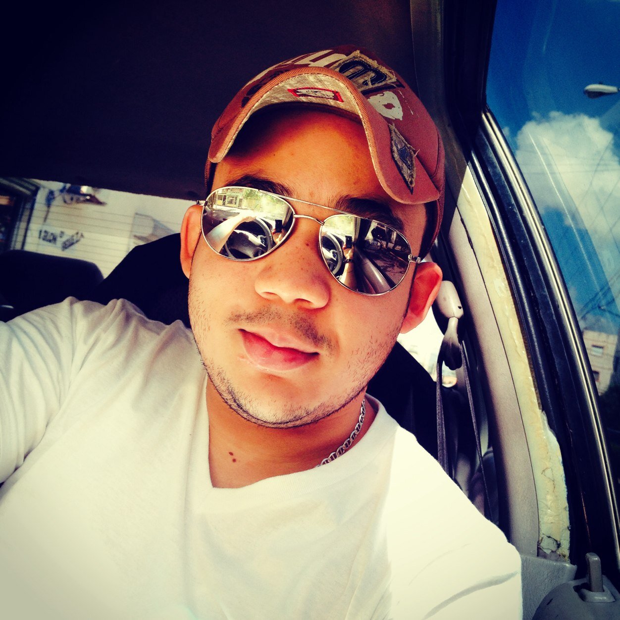 vwestrella's profile picture. CEO @WarnelioSG