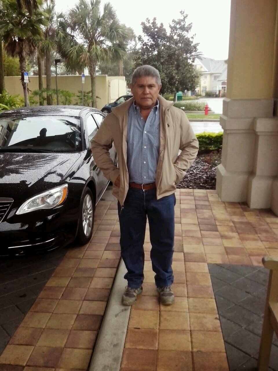 eomirabal's profile picture. 