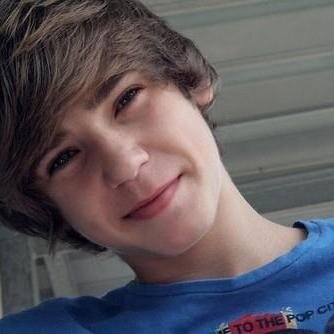 soy el mejor en el mundo pero en mi inteligencia pz  y FiEL A lAs XicAs boNiTaS como por ejplo:@li_lano