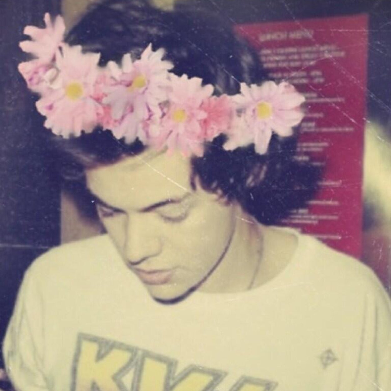 Nowreadbiopls5's profile picture. Hey babes! x please follow @_doncasturbate ? she follows back :)