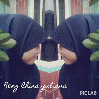 Rinayuliana58's profile picture. 