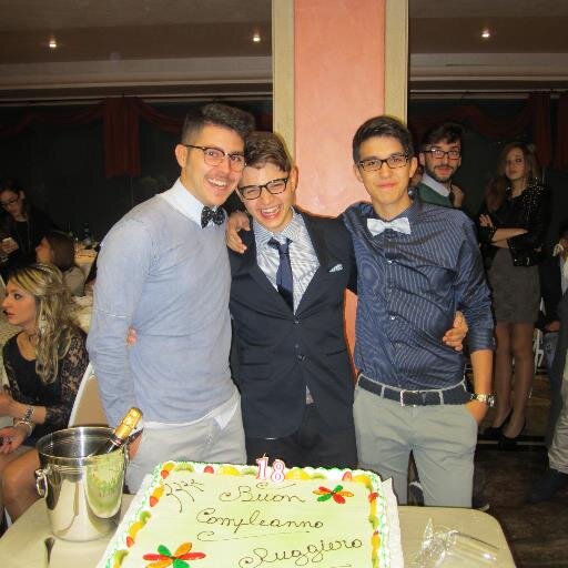 CF_guitar_rock's profile picture. I want to change my life but my life is changing me! :)