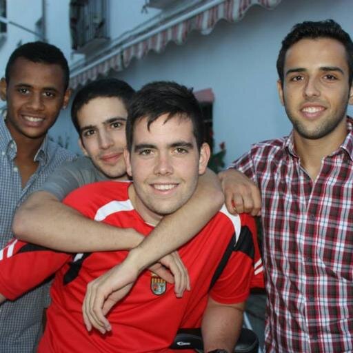 Carlosatcm's profile picture. No todos los tesoros son oro y joyas, camarada. Johnny Depp (Piratas del Caribe)