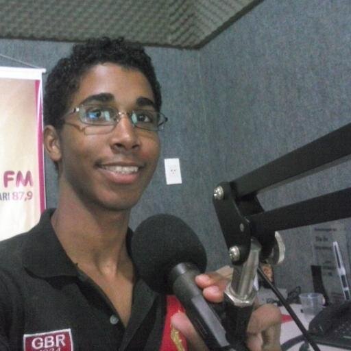 Sou Davi Argôlo uma pessoa que ama fazer novos amigos e cultivar os velhos. Instagram @daviargolo segue também @gmixdance (Y)