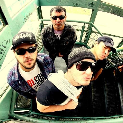 Página oficial da banda Maus Modus