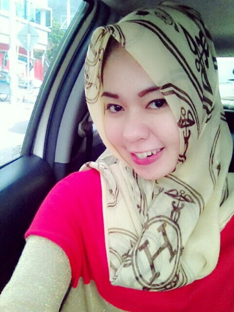 sariputriHS's profile picture. 