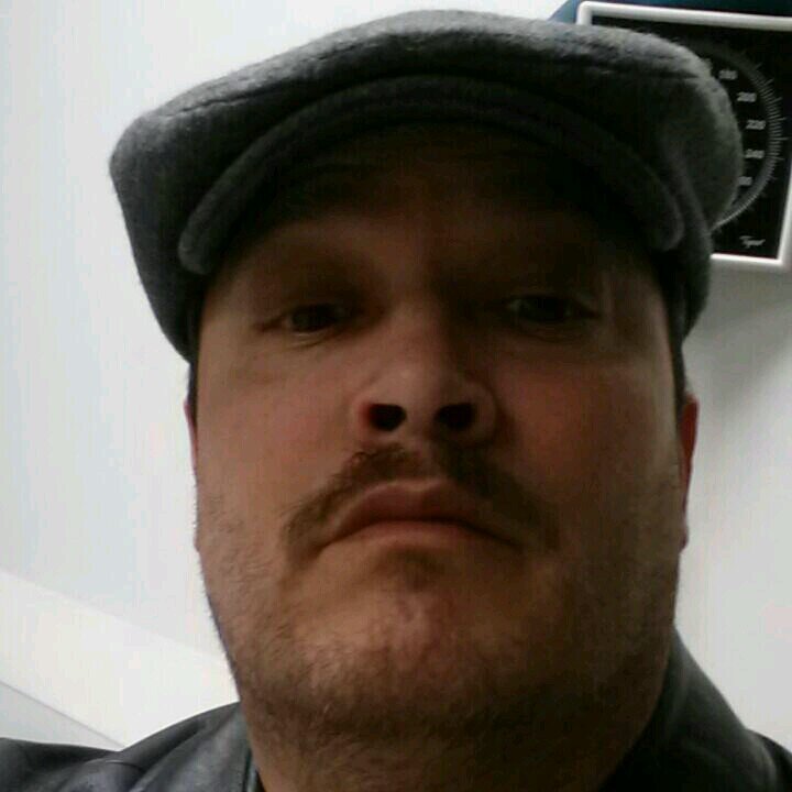 AlcocerMark's profile picture. 