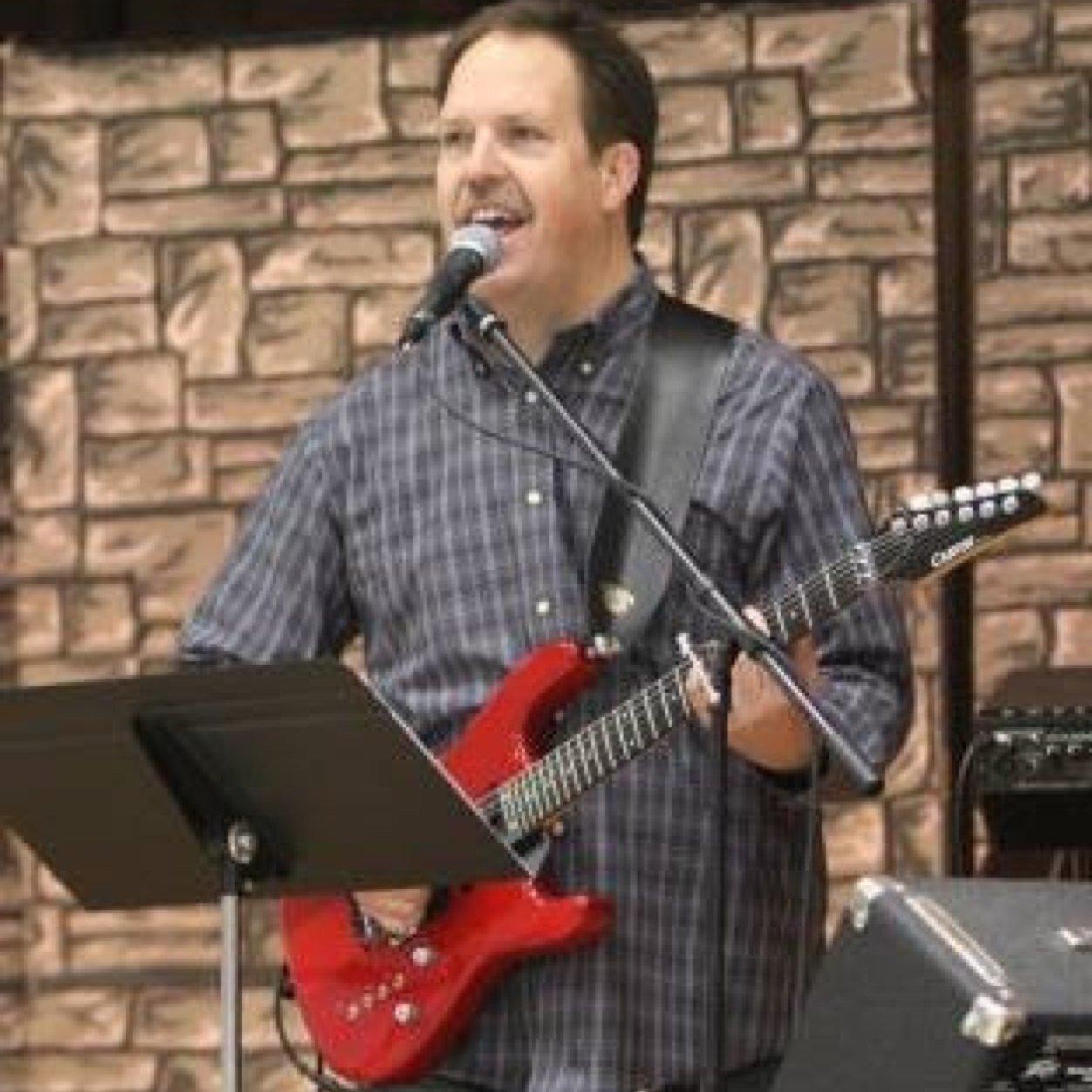 michael_laflin's profile picture. Christian, Pest Control owner/operator, HS, Jr. High & youth basketball ref, husband and dad