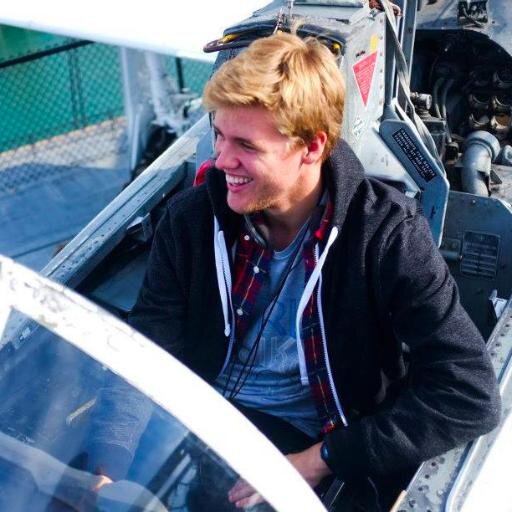 Passionate about ML and startups, MIT GSW Fellow, Draper University Alumni, Founder @BCN_ai