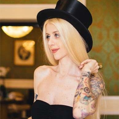 francillaspilla's profile picture. Co-Owner & Official Trouble Maker @coreterno ⚡
Ponycorn&Lover❤i'm a mind reader but it's better if u mail me: francilla@coreterno.com