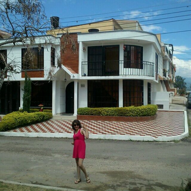 No vale la pena joderse la vida x alguien que nisikiera se interesa en saber si estas bien o no