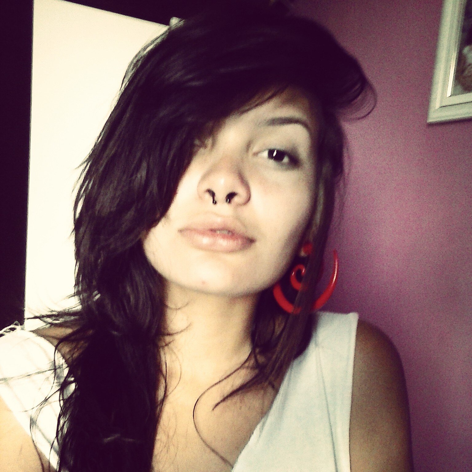 CinthyaHyuzaky's profile picture. fuck the system