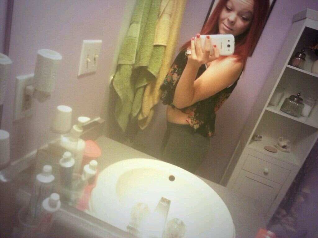 ambertempestt's profile picture. |226-220-1764|TakenByPerfection 02.22.13♥|Kitchener-Ontario|Suicide|Depressed|Bongs|Weed|