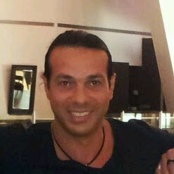 WalidOpera's profile picture. 