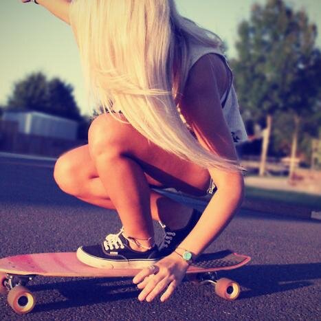 _comotodos's profile picture. Hoy soñaré contigo por si no te veo mañana.