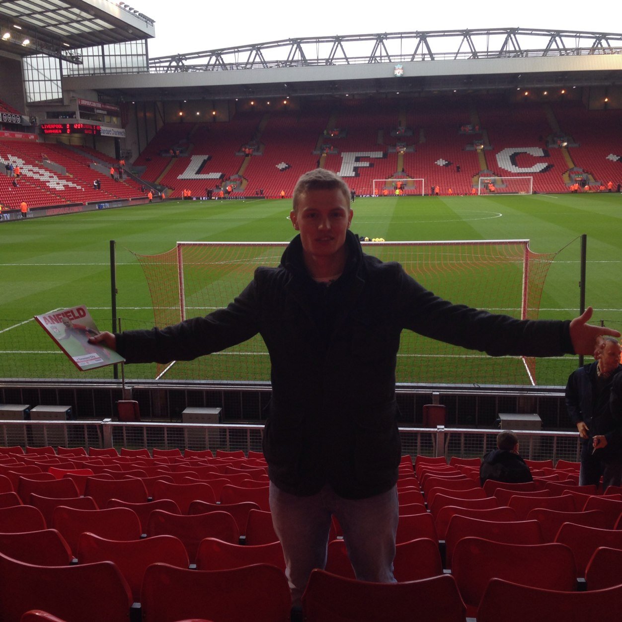 AJ_Davis94's profile picture. 