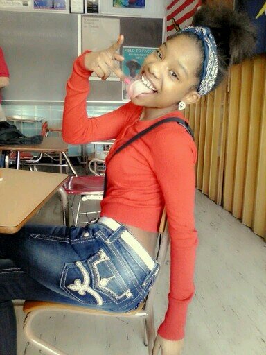 leave the crowd, stand apart. ignore your head and follow your heart♥  vanah was here @vanahhhh_