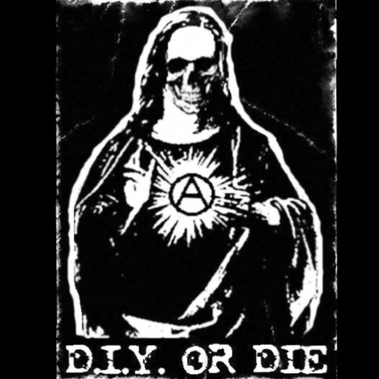 seasonfall's profile picture. Créatrice de coussins personalisés dans l'esprit #diy #handmade et #faitmain #couture