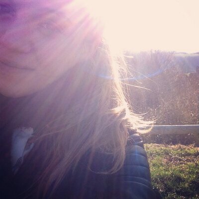 Des_Marina's profile image