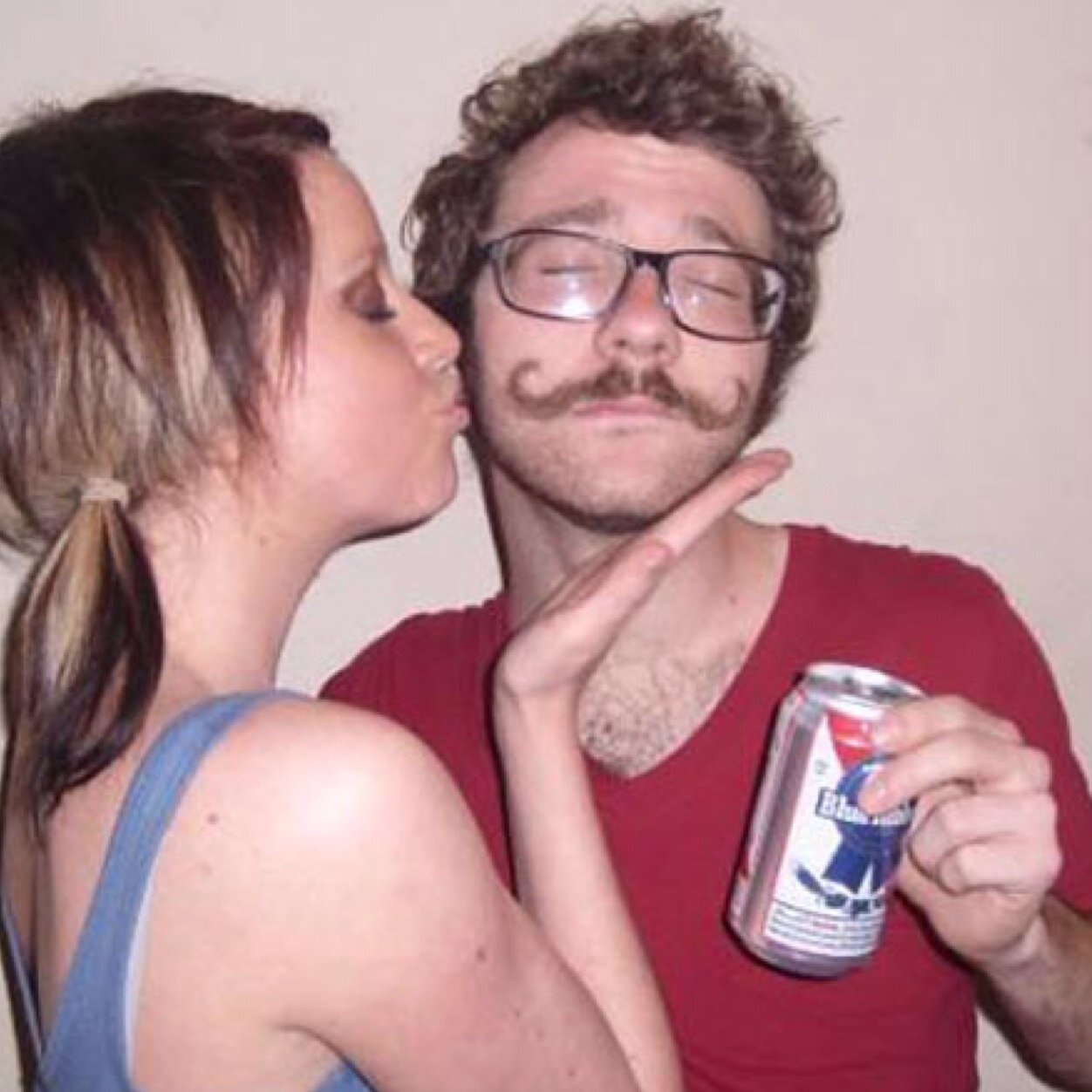cwvhipster's profile picture. pbr drankin // live music // supportin local
**tweet suggestions?: cwvhipster@gmail.com