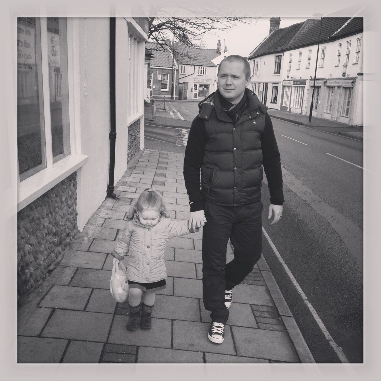 Daddy to Erin Poppy and Husband to Mrs Wilson! Views are my own.....