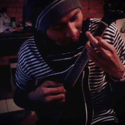 bbm 7CB19E74, phone: 08818202126