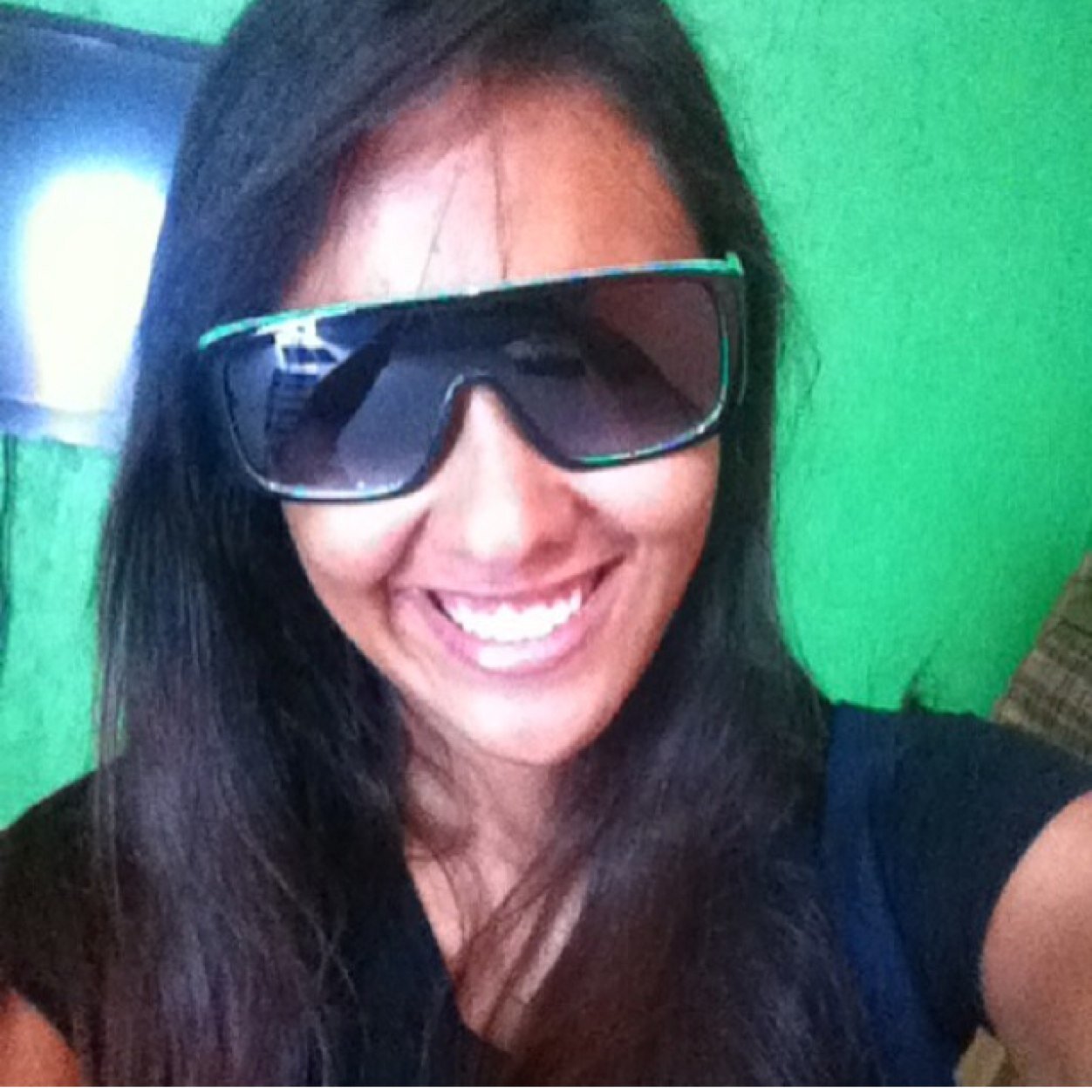 Chrislaine_'s profile picture. ~~Oi~~